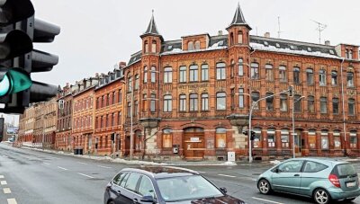 Mit diesen Zielen geht Reichenbach in die Zukunft - Das ehemalige Hotel Wettiner Hof an der Ecke Greizer/Fedor-Flinzer-Straße. Der um 1890 erbaute Klinkerbaubau steht unter Denkmalschutz. 