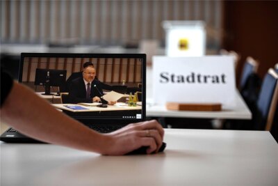 Mit einem Klick in den Ratssaal: Live-Stream von der Plauener Stadtratssitzung kommt an - Die Videoübertragung der Stadtratssitzungen interessiert viele Plauener.