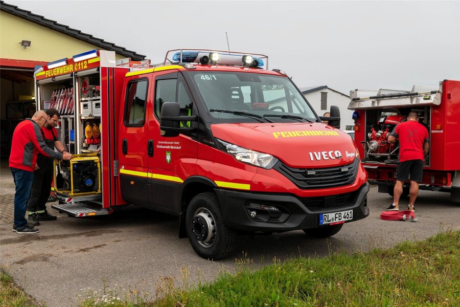 Mit moderner Technik zum Löscheinsatz: Feuerwehr in Seelitz jetzt noch besser ausgestattet - Die Freiwillige Feuerwehr Bernsdorf verfügt seit dieser Woche über ein neues Löschfahrzeug.