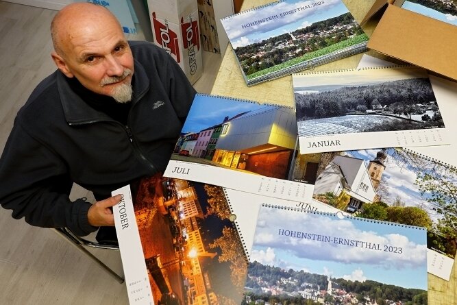 Mit Stadtansichten durch das Jahr - Andreas Tittmann mit seinem neuen Fotokalender.