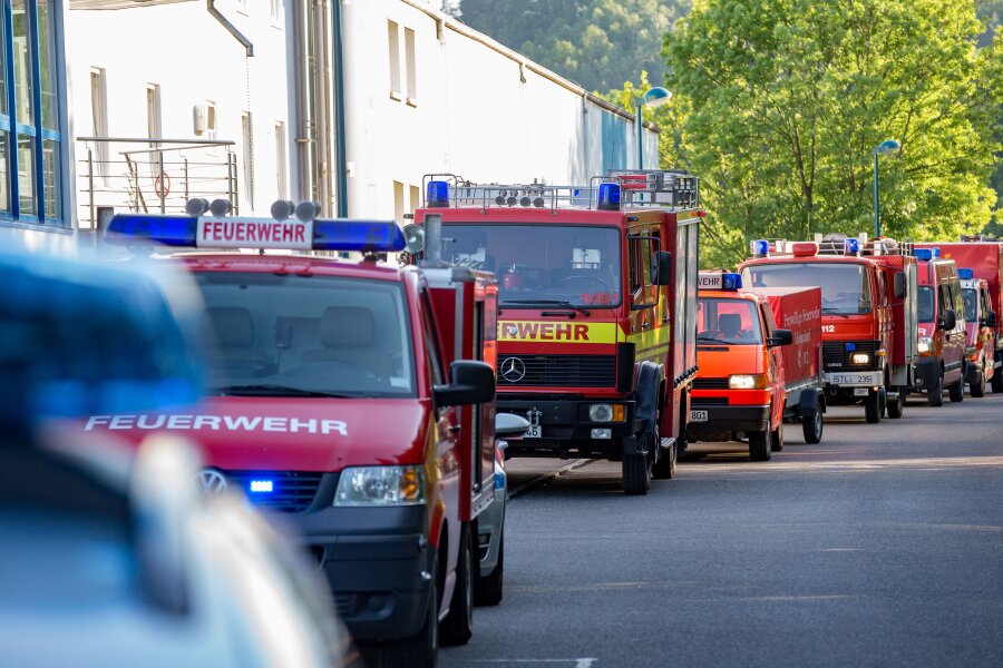 Mitarbeiter bei Chemieunfall in Oelsnitzer Firma verletzt - 