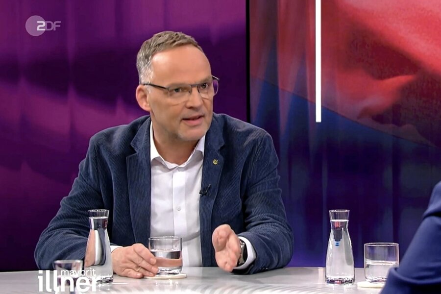 Mittelsachsen-Landrat platzt im ZDF-Talk der Kragen: „Wir sind komplett lost“ - Mittelsachsens Landrat Dirk Neubauer bei "Maybrit Illner"