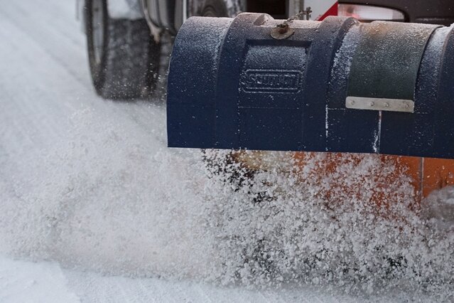 Mittelsachsen: Winterdienst streut 44 Tonnen Salz - 