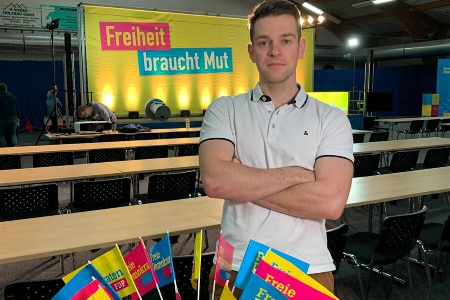 Mittelsachsens Liberale: Eine Frage spaltet die Partei - Der FDP-Bundestagsabgeordnete aus Mittelsachsen, Philipp Hartewig, hat gegen den Austritt aus der Ampel gestimmt.
