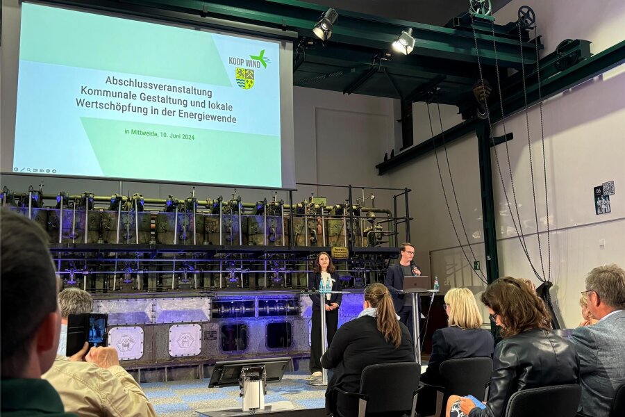 Mittweida: Landkreis macht bei Windkraft mehr Druck - Maßnahmen für das Energie- und Klimaschutzkonzept des Landkreises Mittelsachsen wurden bei einer öffentlichen Veranstaltung im Wasserkraftwerk Mittweida vorgestellt.