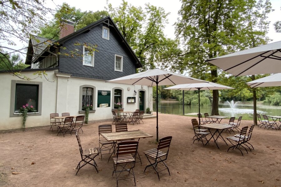 Die Gaststätte im Park am Schwanenteich in Mittweida ist oft geschlossen.