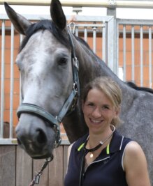 Mobile Pferde-Praxis steht in Lengenfeld in den Startlöchern - Nicole Heckel liegen Pferde am Herzen. Jetzt eröffnet die Tierärztin in Lengenfeld ihre mobile Pferde-Praxis. 