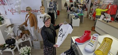 Modehändlerin setzt weiter auf gutes Geschäft in der Innenstadt - Geschäftsfrau Marion Günzel im neuen Laden an der Weinkellerstraße 17 in Hohenstein-Ernstthal. Sie will zeigen, dass in der Innenstadt Einzelhandel noch funktionieren kann. 