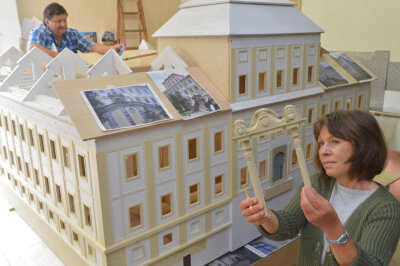 Modell des Barockschlosses Rothenhaus entsteht - 