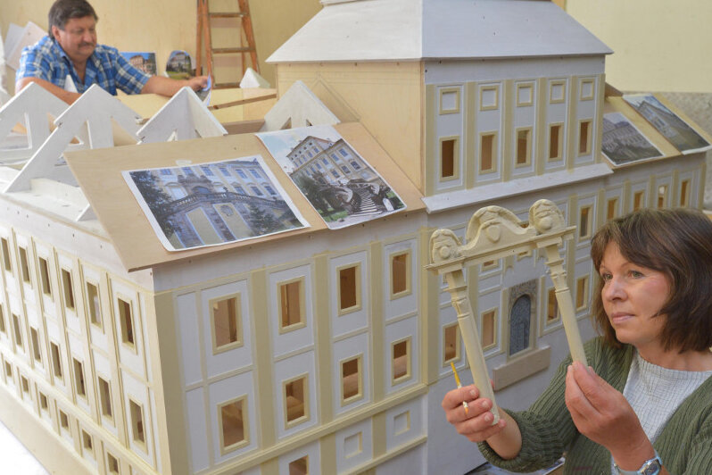 Modell des Barockschlosses Rothenhaus entsteht - 