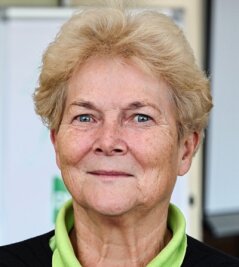 Morbus Bechterew: Gemeinsam einer tückischen Krankheit trotzen - Christine Gebecke - Sprecherin der DVMB-Ortsgruppe