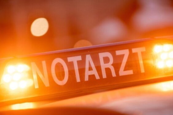 Motorradfahrer bei Unfall in Chemnitz schwer verletzt - 