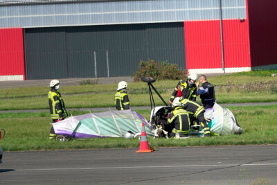 Motorsegler verletzt sich bei Lande-Anflug auf Jahnsdorf - 