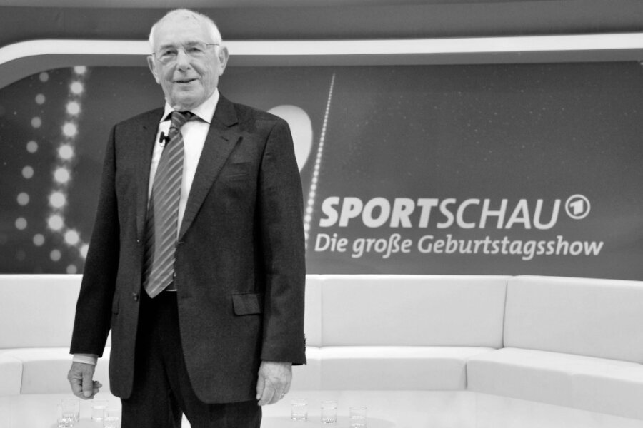 "Mr. Sportschau" Ernst Huberty mit 96 Jahren gestorben - «Sportschau»-Pionier Ernst Huberty ist tot. Wie der Westdeutsche Rundfunk (WDR) mitteilte, ist der Fernseh-Journalist und Fußball-Kommentator am Montag im Alter von 96 Jahren gestorben.