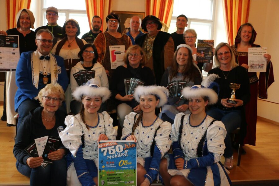 Mühltroffer Vereine stellen 750-Jahrfeier auf die Beine - Sämtliche Vereine in Mühltroff - ob Fasching-, Bürgerhaus-, Sport-, Heimat- und Wanderverein - beteiligen sich an der Festwoche zum Jubiläum.