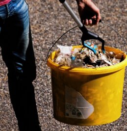 Müllsammelaktion in zwei Stadtteilen - In Ebersdorf und Hilbersdorf wird in dieser Woche Müll gesammelt. 