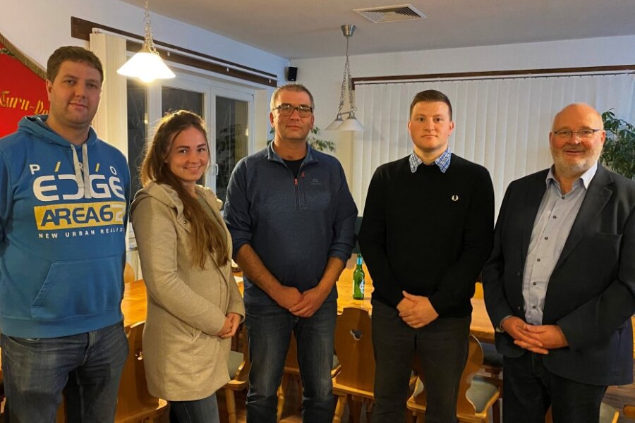 Der Vorstand des neuen Dorfvereins Mulda (von links): Marcel Bäsler, Rebecca Ruscher, Tom Braun, der Vereinsvorsitzende Marcel Schäfer und Holger Bachmann.