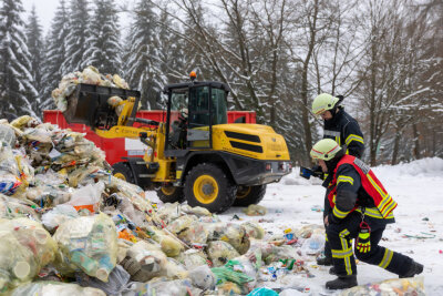 Muldenberg: Müllladung gerät in Brand - 
