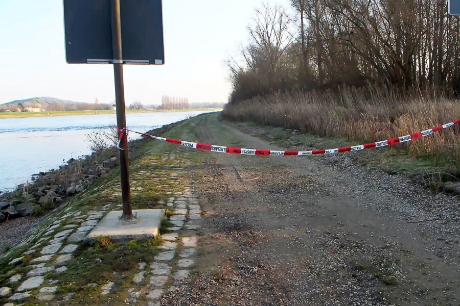Mutmaßlicher Doppelmord - Tatverdächtiges Ehepaar schweigt - Am Rheinufer sind in den vergangenen Wochen zwei Leichen gefunden worden. Die Polizei ermittelt gegen ein tatverdächtiges Ehepaar.