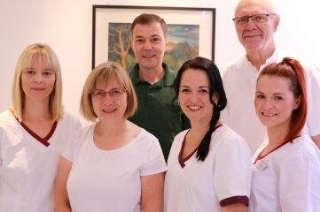 Das Team der neuen urologischen Praxis des MVZ Freiberg. 
