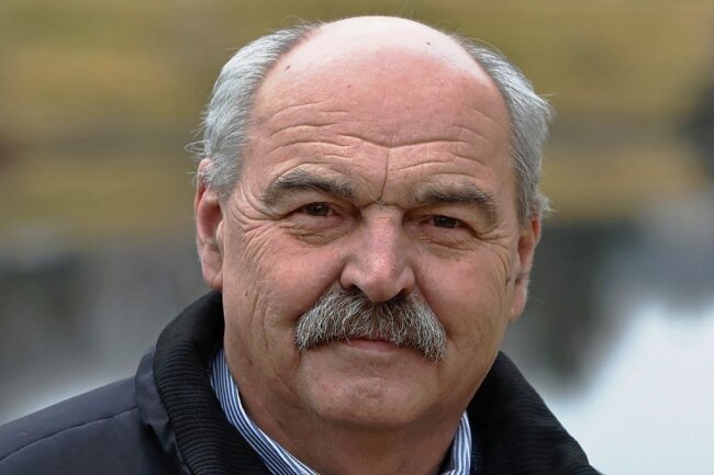Nach 32 Jahren in der Politik: Für Bürgermeister von Remse ist Schluss - Joachim Schuricht - Scheidender Bürgermeister