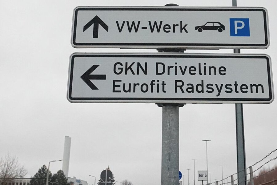 Nach Aus für GKN-Werk in Zwickau: IG Metall hofft auf neuen Investor - Liegen nebeneinander im Zwickauer Stadtteil Mosel: das Gelenkwellenwerk und das VW-Werk. 