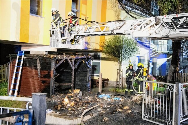 Nach Brand in Bernsbacher Kita: Online-Kampagne bringt 5000 Euro ein - An der Kita in Bernsbach hatte es Anfang August gebrannt.