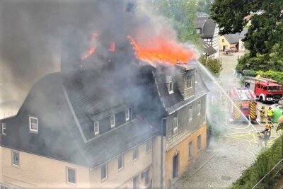 Nach Brand in Stollberger Zentrum: Identität von Leiche geklärt - 