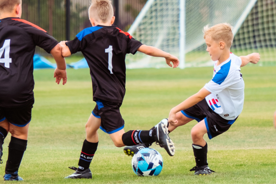 Nach Corona: Sport im Verein boomt in Sachsen bei Kindern und Rentnern - Spitzenreiter ist der Fußball mit mehr als 171.000 Mitgliedern.