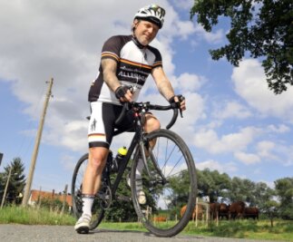 Nach Enttäuschung soll es wieder vorwärts gehen - Mike Fellendorf sucht auf dem Fahrrad ständig neue Herausforderungen.