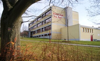 Nach Grippe-Schließung: Grundschule in Lengenfeld öffnet wieder - In der Grundschule "Am Park" in Lengenfeld findet nach Schließtagen aufgrund von Grippefällen ab Donnerstag wieder Unterricht statt. 