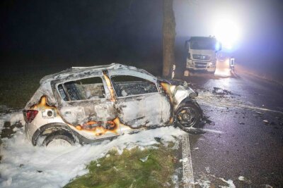 Nach schwerem Unfall in Oederan: Fahrer verstirbt im Krankenhaus - 