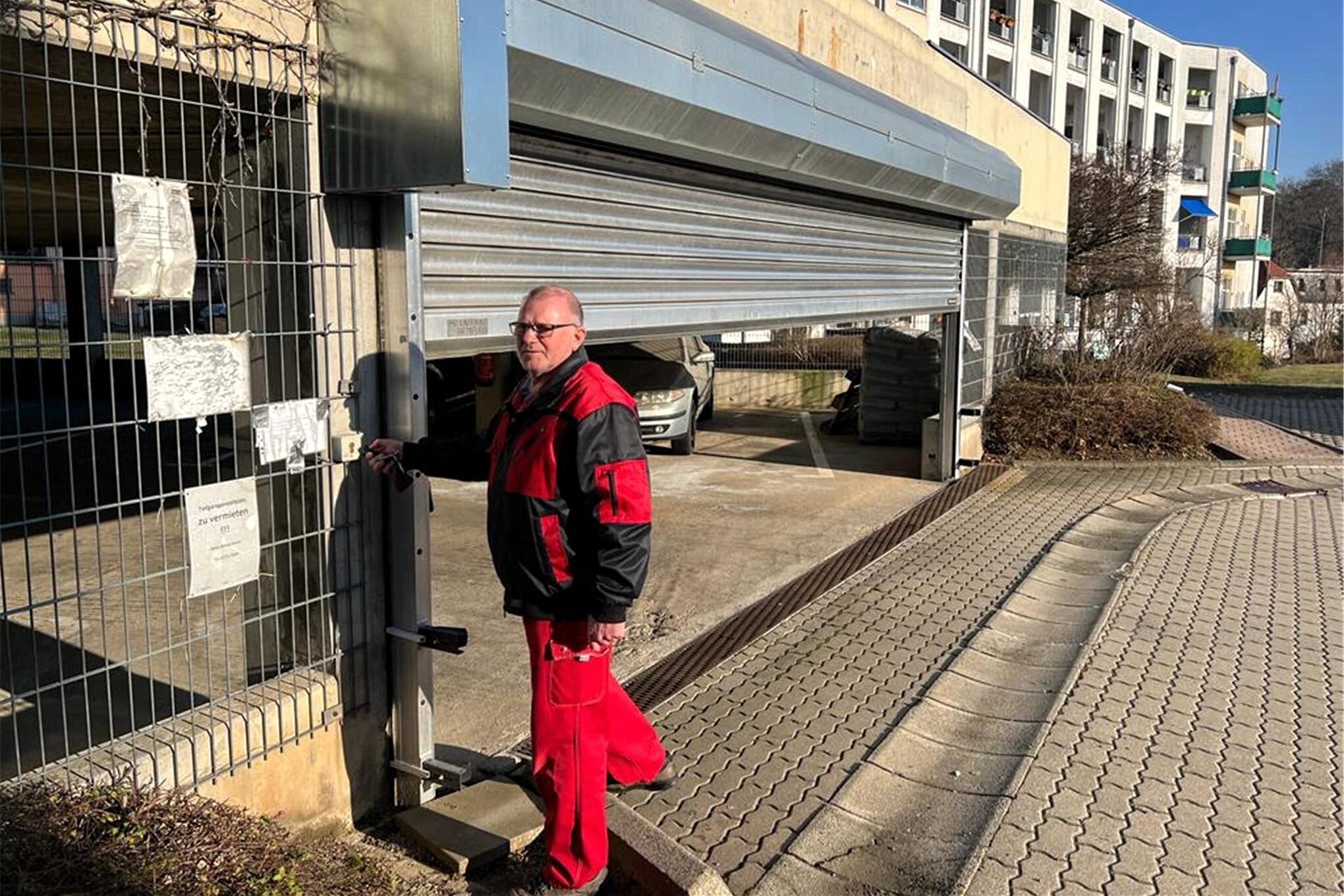 Nach TiefgaragenÄrger am „Sidonienhof“ in Werdau Zufahrt ist wieder frei