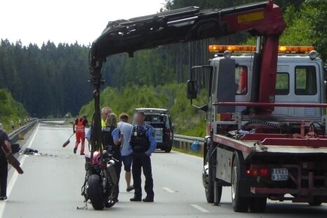 Nach tödlichem Unfall: Angeklagter erhält Geldstrafe - Der tragische Unfall endete für einen Motorradfahrer tödlich. 