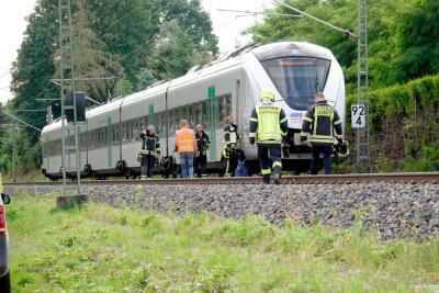 Nach Unfall: Bahnstrecke zwischen Chemnitz und Wüstenbrand gesperrt - 