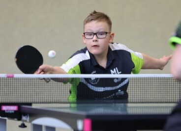Nachwuchs wird Favoritenrolle gerecht - Der neunjährige Max Ließke ist Teil des Jungen-18-Teams aus Hohenstein-Ernstthal, das am Samstag Landesmeister wurde. 