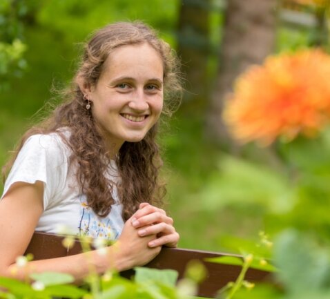 Salomé Günther genießt in ihrer Freizeit gern die Natur, wozu sie auch den heimischen Garten zählt. 
