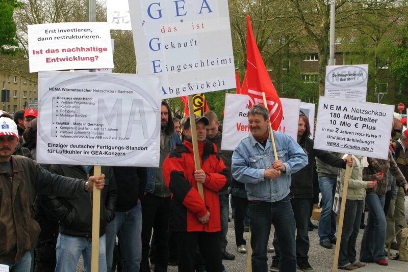 Protestaktion gegen die Schließung des Produktionsstandortes Netzschkau 