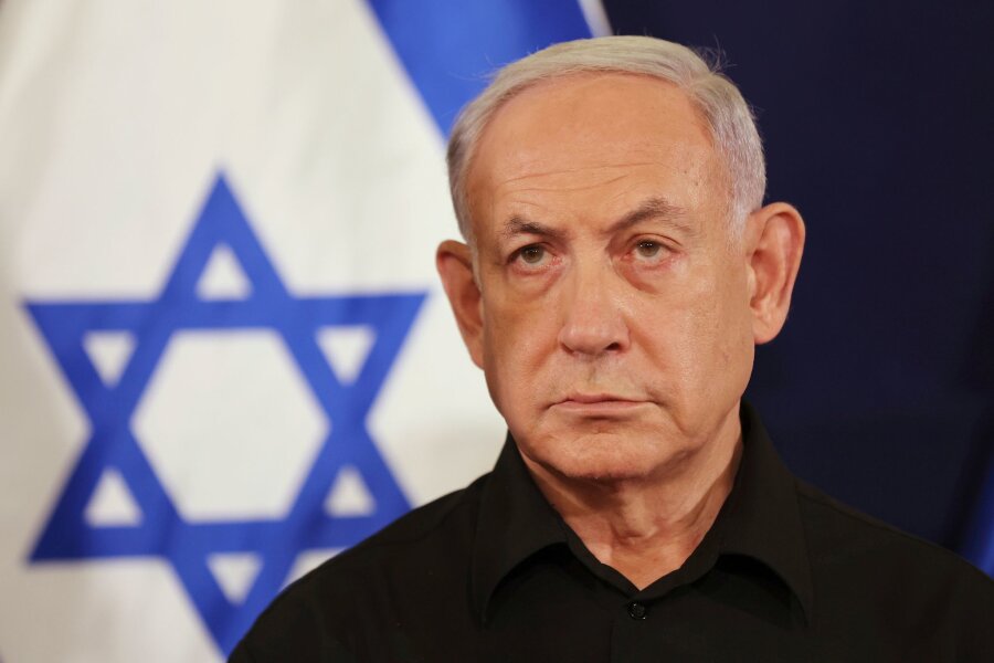 Netanjahu kündigt Ende intensiver Kampfphase an - Benjamin Netanjahu, Ministerpräsident antwortet auf die Frage, ob er nach Ende der intensiven Kampfphase bereit sei, mit der Hamas eine Vereinbarung zu treffen, die eine Verpflichtung zur Beendigung des Krieges darstellen würde, mit Nein.