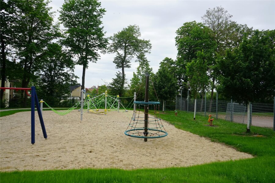 Neu hergerichteter Spielplatz am Freizeitparadies in Glauchau wird freigegeben - Der neu hergerichtete Spielplatz am Freizeitparadies in Glauchau soll wieder freigegeben werden.