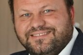 Neue Firma schwingt im Rathaus den Besen - Lars Kluge - Oberbürgermeister Hohenstein-Ernstthal