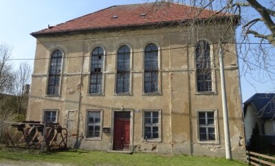 Neue Hoffnung für das alte Bethaus erwacht - Im Rittergut Bräunsdorf war 1722 das Schul- und Bethaus unter der Bauherrschaft von Romanus Teller errichtet worden. 