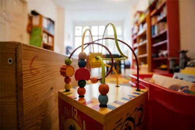 Neue Rutsche für Bad Brambacher Kindergarten: Verein will helfen - Eine Rutsche für die Kita Bad Brambach - der Kinder- und Jugendverein würde dafür in Vorleistung gehen.