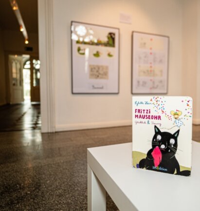 Neue Schauen über Kunst und Helden - Eine Sonderausstellung widmet das Gellert-Museum Hainichen der Kinderbuchautorin und Illustratorin Sybille Hein.