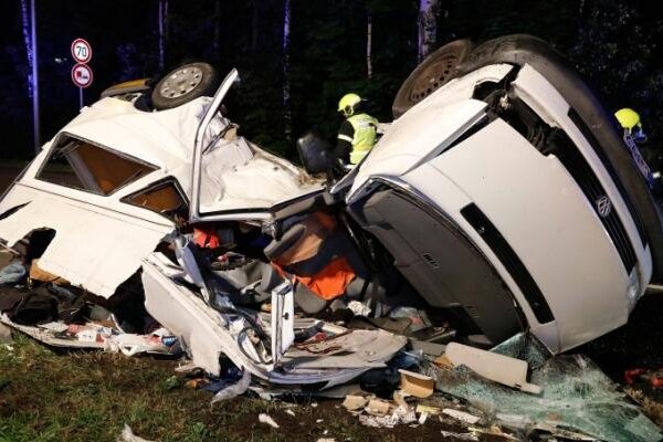 Neue Verhandlungen zu tödlichem Unfall auf dem Südring - Der Fahrer des Kleinbusses erlitt bei dem Unfall tödliche Verletzungen.