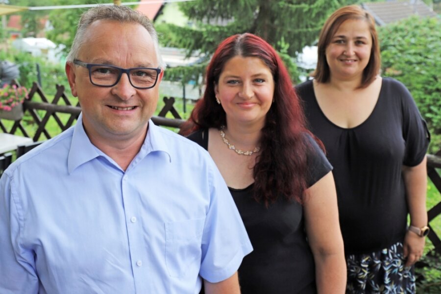 Kati Kluge, Odette Lamkhizni und Udo Klemm (v. r.) bilden den Vorstand des neuen Heimatvereins Halsbach. 