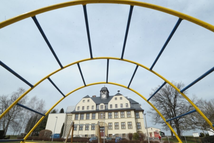 Ein neuer Spiel- und Parkplatz soll an der Johann-Esche-Grundschule in Köthensdorf gebaut werden. So steht es im Haushaltsplanentwurf. 