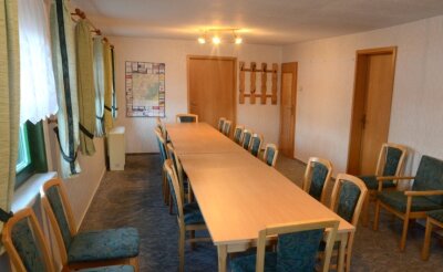 Neuer Treff für Muldenberg - Der Saal im Haus des Gastes von Muldenberg soll zu einem Raum umgebaut und entsprechend ausgestattet werden, der von den Einwohnern und Vereinen unkompliziert genutzt werden kann.