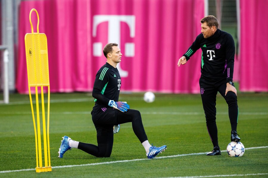 Neuer vor Arsenal-Spiel wieder im Torwarttraining - Bayern-Torwart Manuel Neuer beim Training.