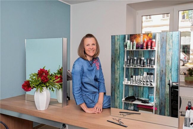 Neues Friseurgeschäft für die ganze Familie in Plauen eröffnet - Die Friseurmeisterin Kathleen Geßner hat in der Moritzstraße in Plauen ein Friseurgeschäft eröffnet.